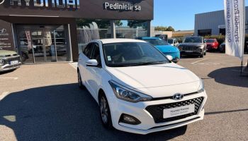 84120 : Hyundai PERTUIS - SA PEDINIELLI - HYUNDAI i20 Intuitive - i20 II - BLANC - Boîte séquentielle - Essence sans plomb