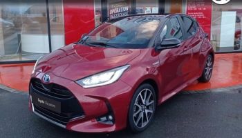 50000 : Hyundai Saint-Lô - GCA - TOYOTA Yaris - Yaris - Bi ton rouge allure   noir - Traction - Hybride : Essence/Electrique