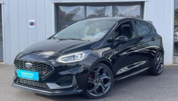 57685 : Hyundai Metz - Theobald Automobiles - FORD Fiesta - Fiesta - Noir Agate métallisée - Traction - Essence