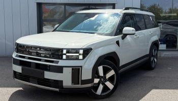 57685 : Hyundai Metz - Theobald Automobiles - HYUNDAI Santa Fe - Santa Fe - Cyber Sage Métal - Transmission intégrale - Hybride rechargeable : Essence/Electrique