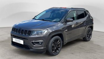 38300 : Hyundai Bourgoin-Jallieu - Groupe Central Autos - JEEP COMPASS MY20 Brooklyn Edition - COMPASS II - Gris - Boîte automatisée - Essence sans plomb