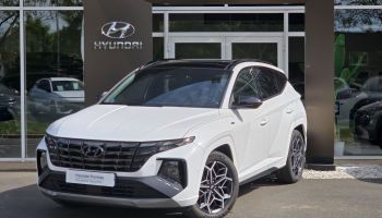 77240 : Hyundai Melun - CAP FOURNIER - HYUNDAI TUCSON N Line Executive - TUCSON IV - Blanc - Boîte automatique - Essence / Courant électrique