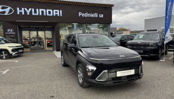 84120 : Hyundai PERTUIS - SA PEDINIELLI - HYUNDAI KONA Intuitive - KONA II - Abyss Black - Automate sequentiel - Essence / Courant électrique