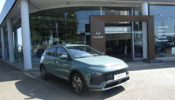 91100 : Hyundai Corbeil-Essonnes - CAP Fournier - HYUNDAI BAYON Intuitive - BAYON (05/2024) - Vert - Automate sequentiel - Essence sans plomb