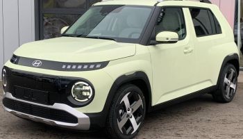 57685 : Hyundai Metz - Theobald Automobiles - HYUNDAI Inster - Inster - Buttercream Yellow métal perlé - Traction - Electrique