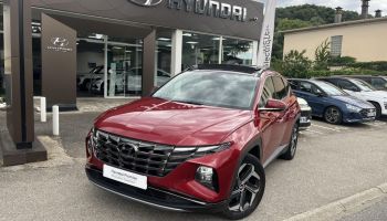 38200 : Hyundai Vienne - Groupe Central Autos - HYUNDAI TUCSON Creative - TUCSON IV - Rouge - Boîte automatique - Essence / Courant électrique