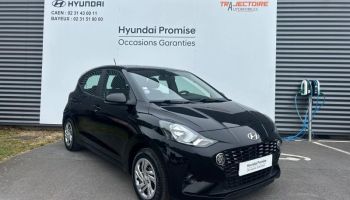 14100 : Hyundai Lisieux - Trajectoire Automobiles - HYUNDAI i10 - i10 - Phantom Black Métal - Traction - Essence
