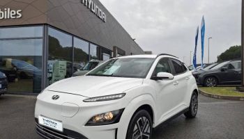56000 : Hyundai Vannes - Park Lann Automobiles - HYUNDAI Kona - Kona - Chalk White Métal - Traction - Electrique