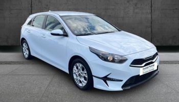 62700 : Hyundai Bruay-La-Buissière - Groupe Lempereur - KIA Ceed - Ceed - Blanc - Traction - Essence