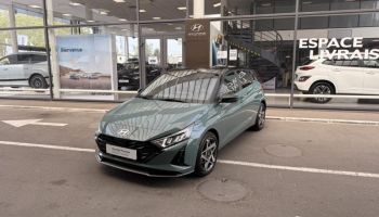 45000 : Hyundai Orléans - GCA - HYUNDAI i20 - i20 - Mangroove Green Métal/Toit/rétro Black - Traction - Essence/Micro-Hybride