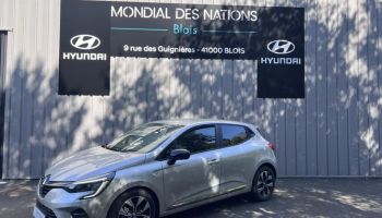 41000 : Hyundai Blois - Mondial des Nations - RENAULT Clio - Clio - Gris Platine - Traction - Essence