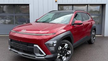 57685 : Hyundai Metz - Theobald Automobiles - HYUNDAI Kona - Kona - Ultimate Red métallisé - Traction - Hybride : Essence/Electrique