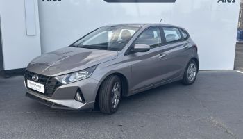 30100 : Hyundai Alès - Auto Hall - HYUNDAI i20 Initia - i20 III - Gris - Boîte manuelle - Essence sans plomb