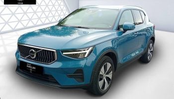 77600 : Hyundai Bussy-Saint-Georges - Protea by Riester - VOLVO XC40 Start - XC40 - Bleu - Boîte automatique - Essence / Courant électrique