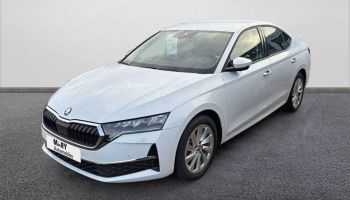 02100 : Hyundai Saint-Quentin - Mary Automobiles - SKODA OCTAVIA Selection - OCTAVIA IV - BLANC LUNE - Automate sequentiel - Essence sans plomb