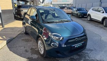 84120 : Hyundai PERTUIS - SA PEDINIELLI - FIAT 500e BERLINE Action - 500 III ELECTRIQUE - Bleu - Automate à fonct. Continu - Courant électrique