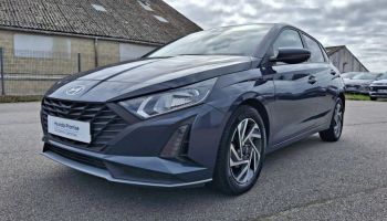 29200 : Hyundai Brest - Iroise Automobiles - HYUNDAI i20 - i20 - Meta Blue Métal - Traction - Essence