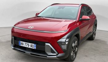 38300 : Hyundai Bourgoin-Jallieu - Groupe Central Autos - HYUNDAI KONA Executive - KONA II - Rouge - Automate sequentiel - Essence / Courant électrique