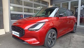 78000 : Hyundai Versailles - SOCOHY - SUZUKI Swift - Swift - Burn Red Pearl Metal/Toit Black - Traction - Essence/Micro-Hybride