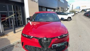 04100 : Hyundai Manosque - Pedinielli - ALFA ROMEO TONALE Sprint - TONALE - Rouge - Automate sequentiel - Essence sans plomb