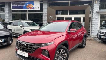 89100 : Hyundai Sens - APS - HYUNDAI Tucson - Tucson - Sunset Red Métal - Traction - Hybride : Essence/Electrique