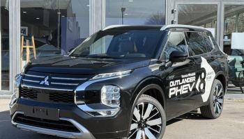 57100 : Hyundai Thionville - Théobald Automobiles - MITSUBISHI Outlander - Outlander - Diamond Black Spéciale - Transmission intégrale - Hybride rechargeable : Essence/Electrique