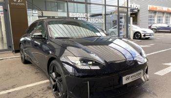 45000 : Hyundai Orléans Motors - HYUNDAI Ioniq 6 - Ioniq 6 - Biophilic Blue métal - Transmission intégrale - Electrique
