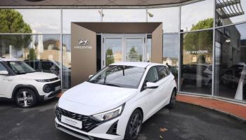 19100 : Hyundai Brive-la-Gaillarde - Garage Pouget - HYUNDAI i20 - i20 - Atlas White - Traction - Essence