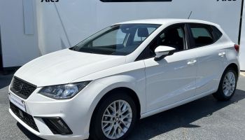 30100 : Hyundai Alès - Auto Hall - SEAT IBIZA Urban - IBIZA V - Blanc - Boîte manuelle - Essence sans plomb