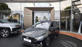 19100 : Hyundai Brive-la-Gaillarde - Garage Pouget - HYUNDAI i20 - i20 - Phantom Black Métal - Traction - Essence/Micro-Hybride