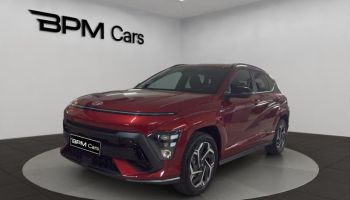 94270 : Hyundai Kremlin-Bicêtre - BPM Cars - HYUNDAI Kona - Kona - Ultimate Red métallisé - Traction - Hybride : Essence/Electrique
