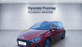 56000 : Hyundai Vannes - Park Lann Automobiles - HYUNDAI i20 - i20 - Dragon Red Métal - Traction - Essence