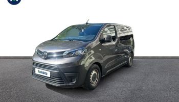 75013 : Hyundai Paris 13 - BPM Cars - TOYOTA PROACE Combi - PROACE Combi - Gris Platinium métallisé - Traction - Diesel