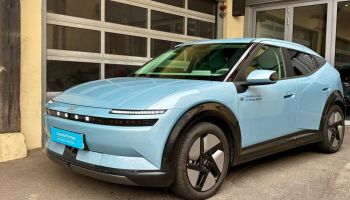 78000 : Hyundai Versailles - SOCOHY - HYUNDAI Ioniq 3 - Ioniq 3 - Peinture métal - Traction - Electrique