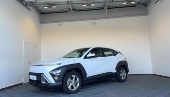 85000 : Hyundai La Roche-sur-Yon - Océane Auto - HYUNDAI KONA Intuitive - KONA II - Blanc - Automate sequentiel - Essence / Courant électrique