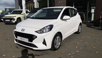 49070 : Hyundai Angers - Oceane Automobiles - HYUNDAI i10 Intuitive - i10 III - Blanc - Boîte manuelle - Essence sans plomb