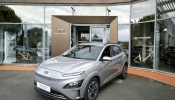 19100 : Hyundai Brive-la-Gaillarde - Garage Pouget - HYUNDAI Kona - Kona - Shimmering Silver Métal - Traction - Electrique