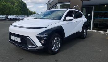49070 : Hyundai Angers - Oceane Automobiles - HYUNDAI KONA Creative - KONA II - Blanc - Boîte manuelle - Essence sans plomb
