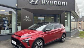 50300 : Hyundai Avranches - GCA - HYUNDAI Bayon - Bayon - Dragon red  / phantom black - Traction - Essence/Micro-Hybride