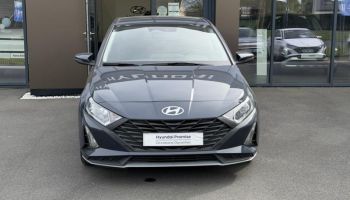 14400 : Hyundai Bayeux - Trajectoire Automobiles - HYUNDAI i20 - i20 - Aurora Gray Métal - Traction - Essence