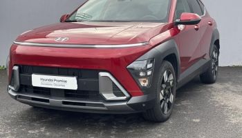 56600 : Hyundai Lorient - Auto Océane - HYUNDAI Kona - Kona - Ultimate Red métallisé - Traction - Hybride : Essence/Electrique