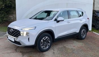 33110 : Hyundai Bordeaux Nord Le Bouscat - Sipa Automobiles - HYUNDAI SANTA FE Intuitive - SANTA FE IV - BLANC - Boîte automatique - Essence / Courant électrique