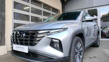 78000 : Hyundai Versailles - SOCOHY - HYUNDAI Tucson - Tucson - Shimmering Silver Métal - Traction - Hybride : Essence/Electrique