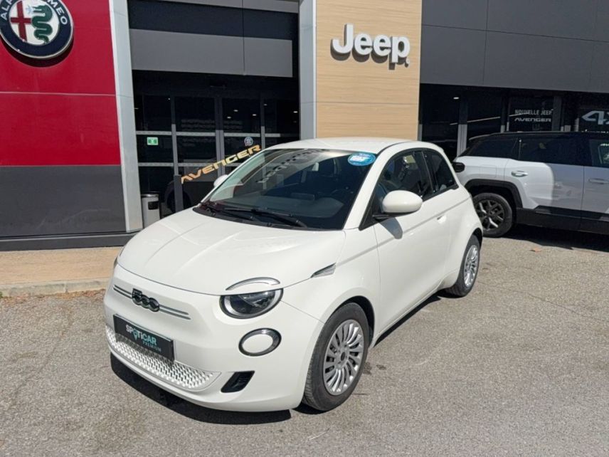 04100 : Hyundai Manosque - Pedinielli - FIAT 500e BERLINE Action Plus - 500 III ELECTRIQUE - Blanc                                              - Automate à fonct. Continu - Courant électrique