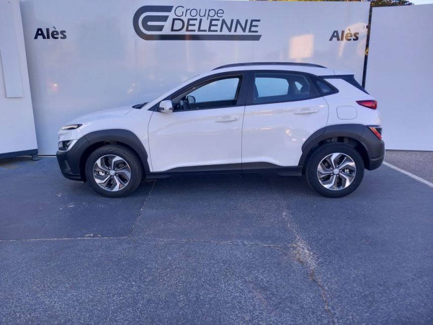 30100 : Hyundai Alès - Auto Hall - HYUNDAI KONA HYBRID Initia - KONA - Blanc - Automate sequentiel - Essence / Courant électrique