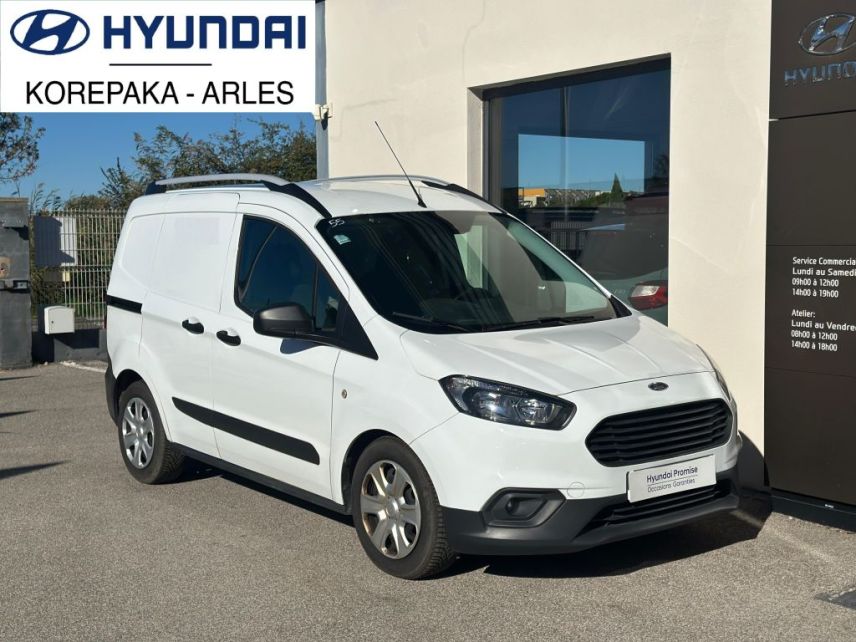 13200 : HYUNDAI Arles - Lexa Automobile - FORD TRANSIT COURIER FOURGON AMBIENTE - TRANSIT COURIER - Blanc - Boîte manuelle - Diesel