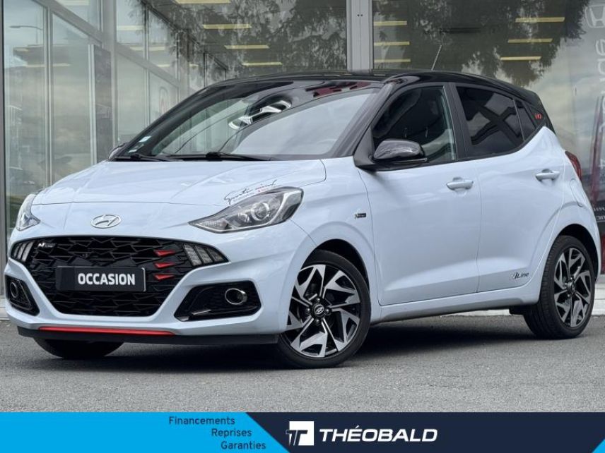 57200 : Hyundai Sarreguemines - Theobald Automobiles - HYUNDAI i10 - i10 - Slate Blue/Toit Phantom Black - Traction - Essence