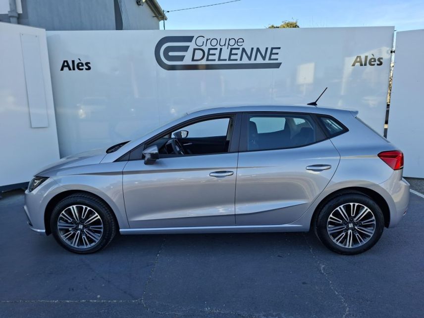 30100 : Hyundai Alès - Auto Hall - SEAT IBIZA Urban - IBIZA V - Gris - Boîte manuelle - Essence sans plomb