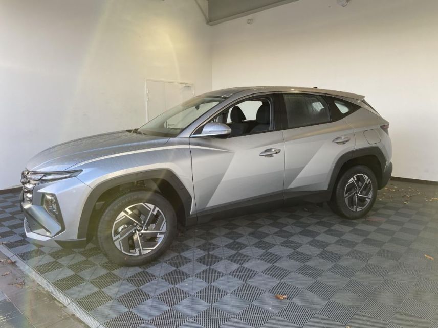 85000 : Hyundai MoceanRent | La Roche-sur-Yon - Océane Auto - HYUNDAI TUCSON Initia - TUCSON IV - Gris - Boîte automatique - Essence / Courant électrique
