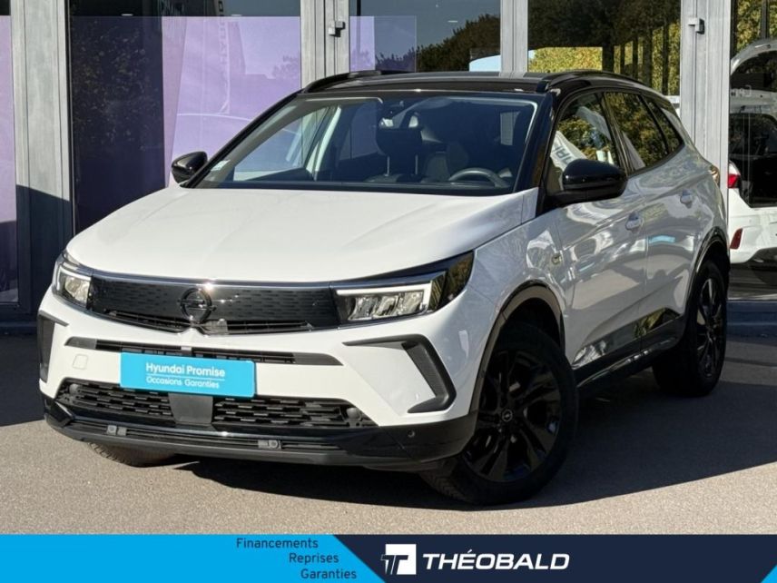 57100 : Hyundai Thionville - Théobald Automobiles - OPEL Grandland - Grandland - Blanc - Traction - Essence